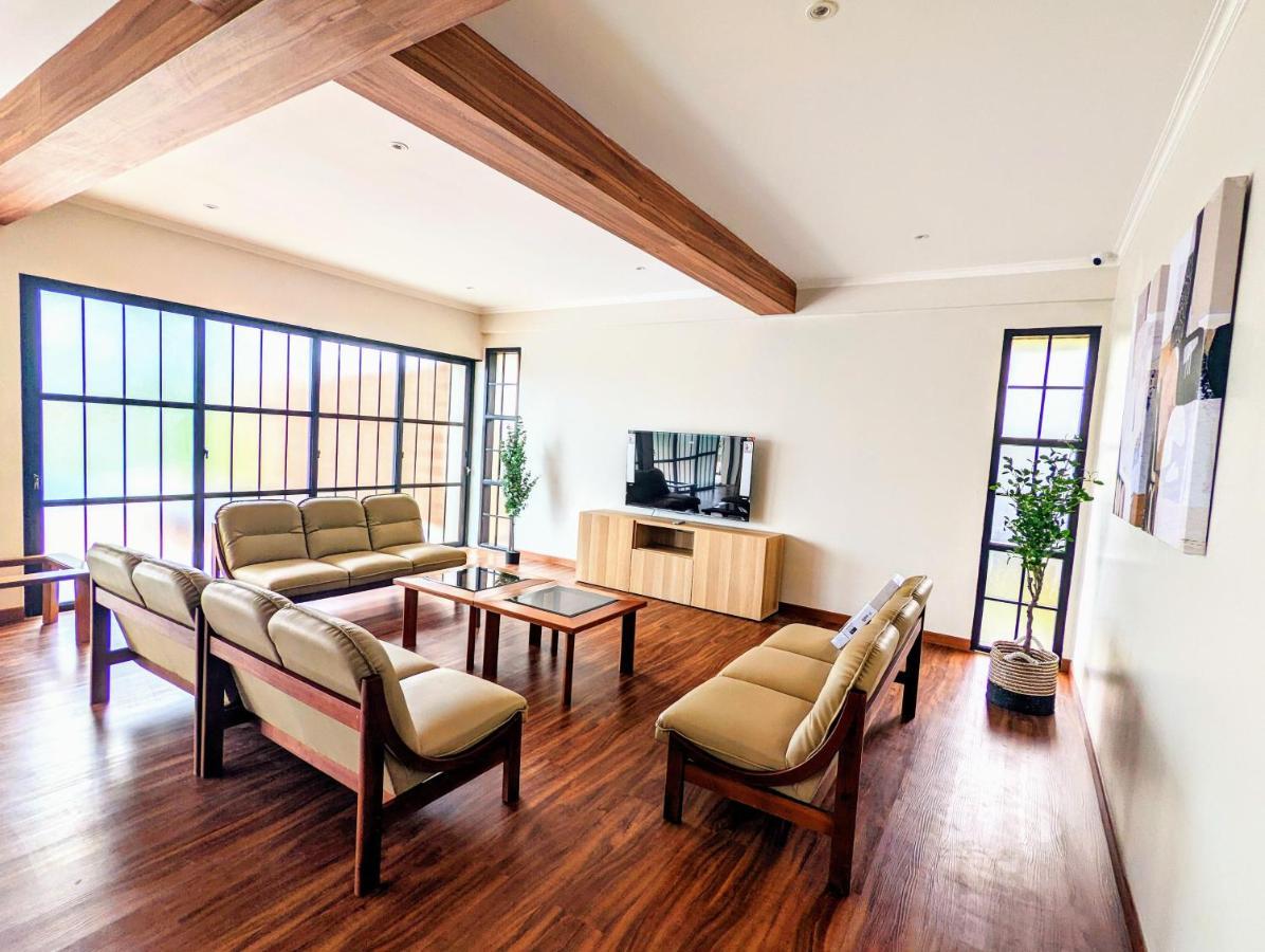 Cottonwood Exclusive Villa @Lembang Asri - Jacuzzi Playground Netflix Billyard 외부 사진